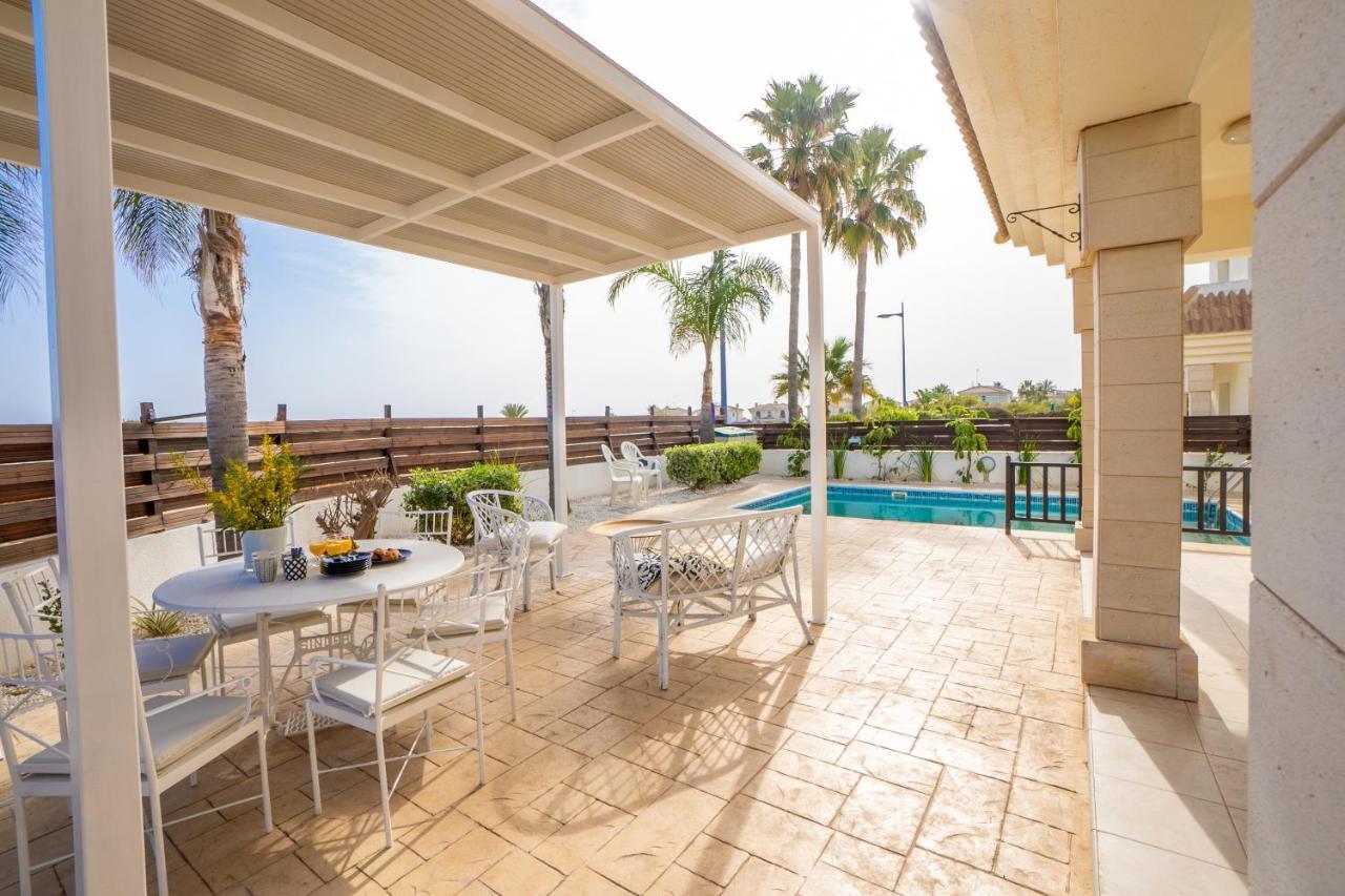Villa Chill And Joy Paralimni Exterior foto