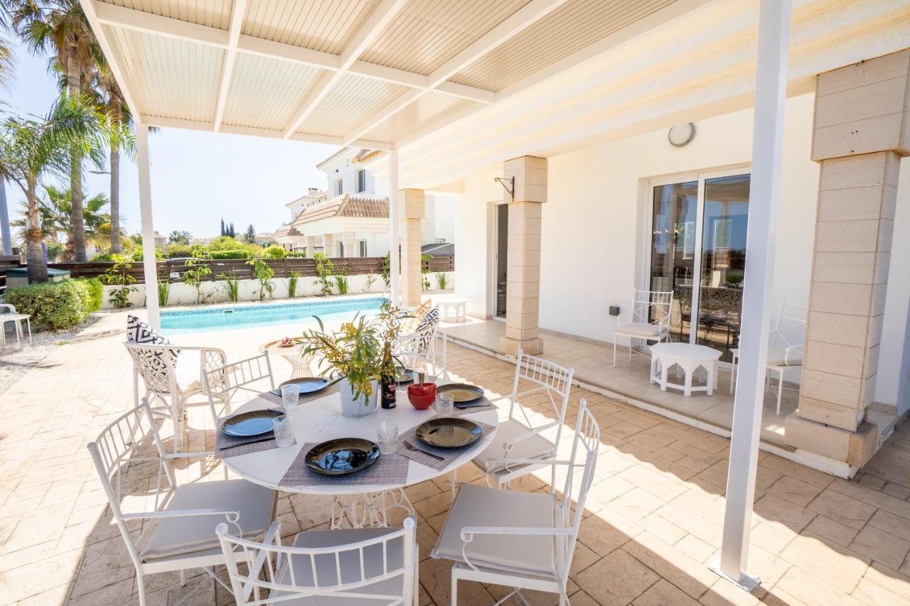 Villa Chill And Joy Paralimni Exterior foto